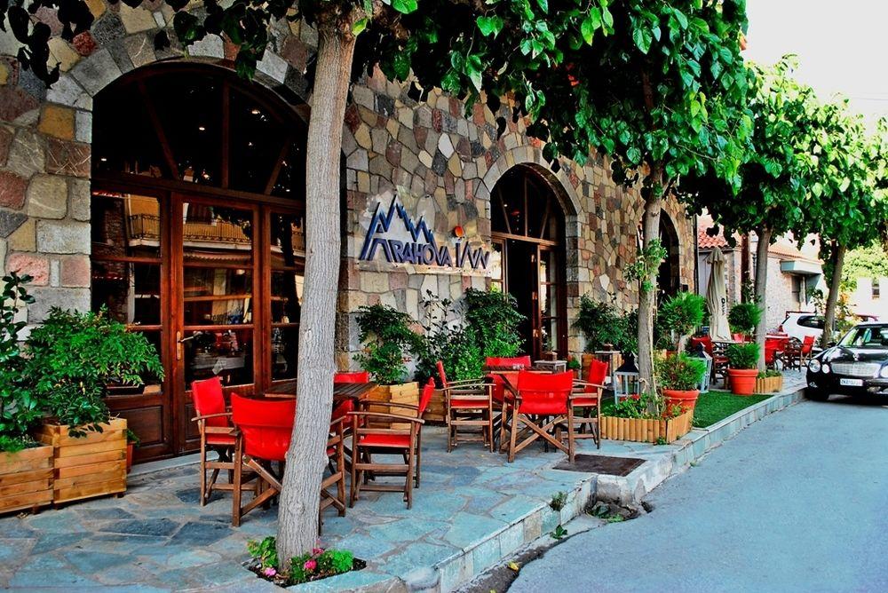 Arahova Inn Hotel Экстерьер фото