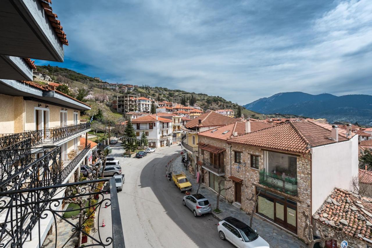 Arahova Inn Hotel Экстерьер фото