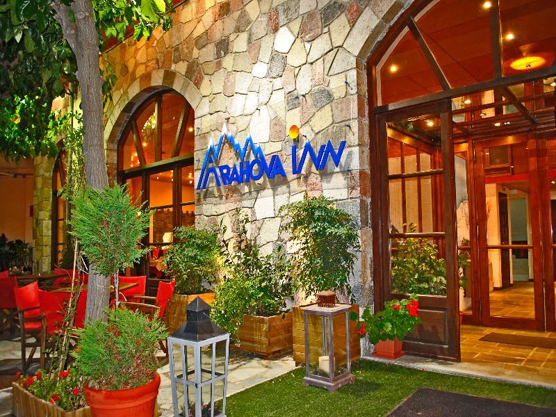 Arahova Inn Hotel Экстерьер фото
